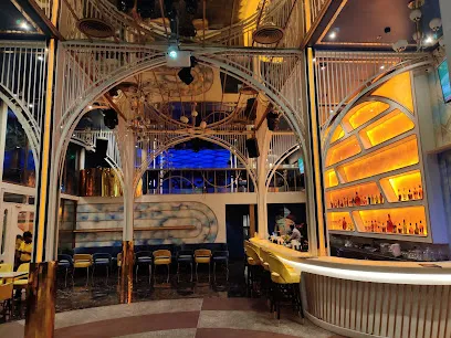 Echo Lounge & Kitchen